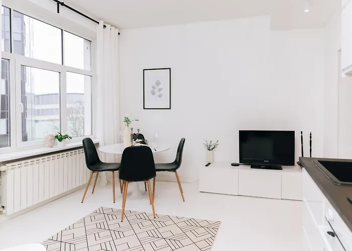 Center Maakri Apartman